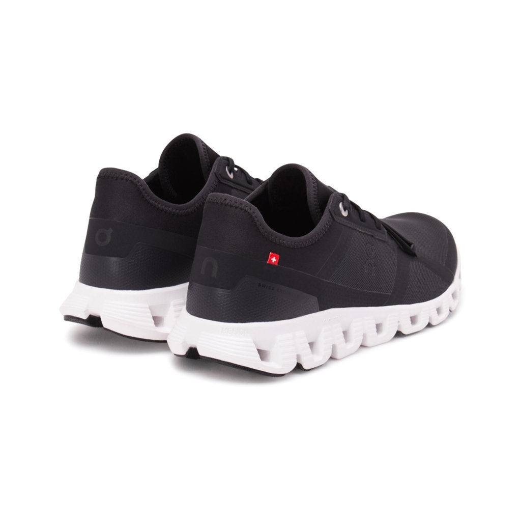 On Cloud X 3 AD Textile Synthetic Men's Running Shoes#color_black white