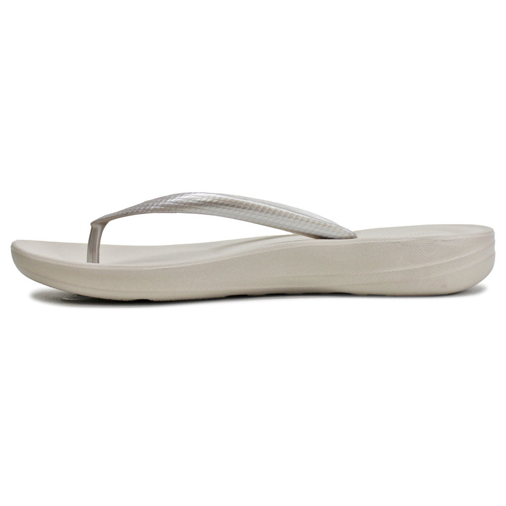 FitFlop Iqushion Rubber Womens Sandals#color_silver