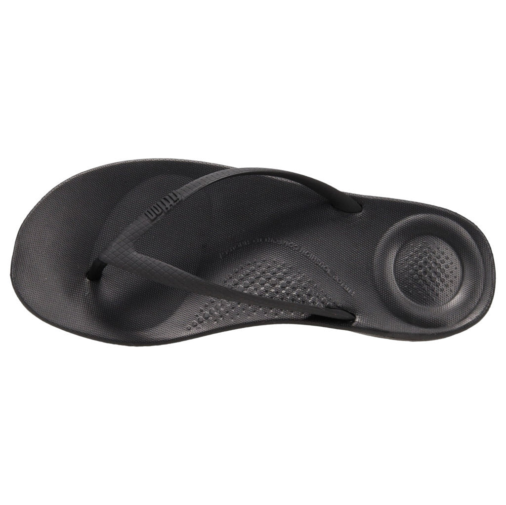 FitFlop Iqushion Rubber Womens Sandals#color_all black