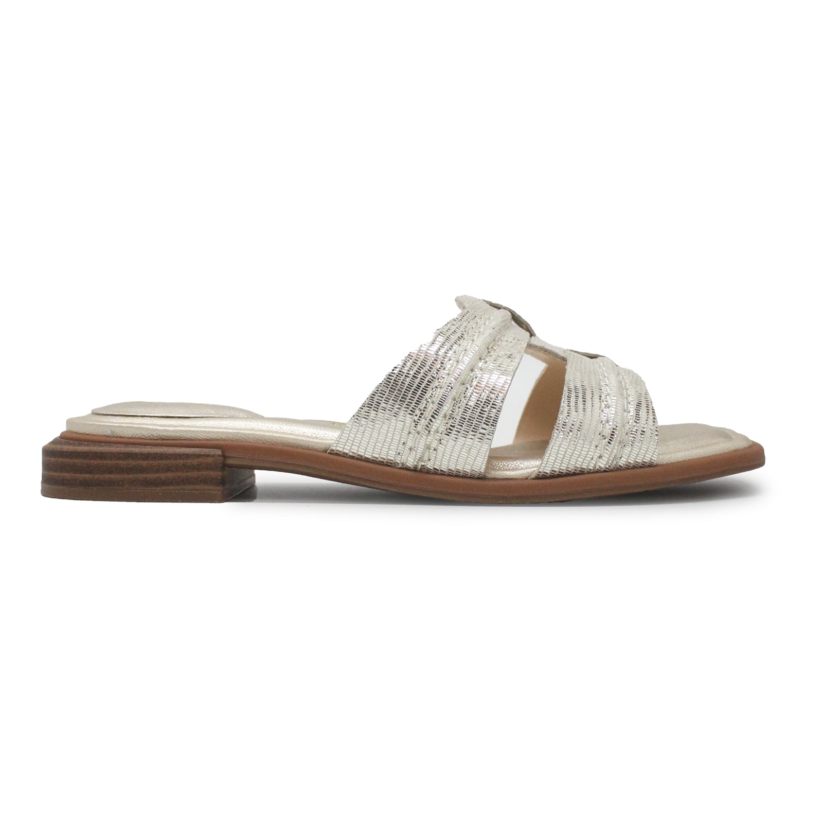 Clarks Ariany Mule Leather Womens Sandals#color_champagne interest