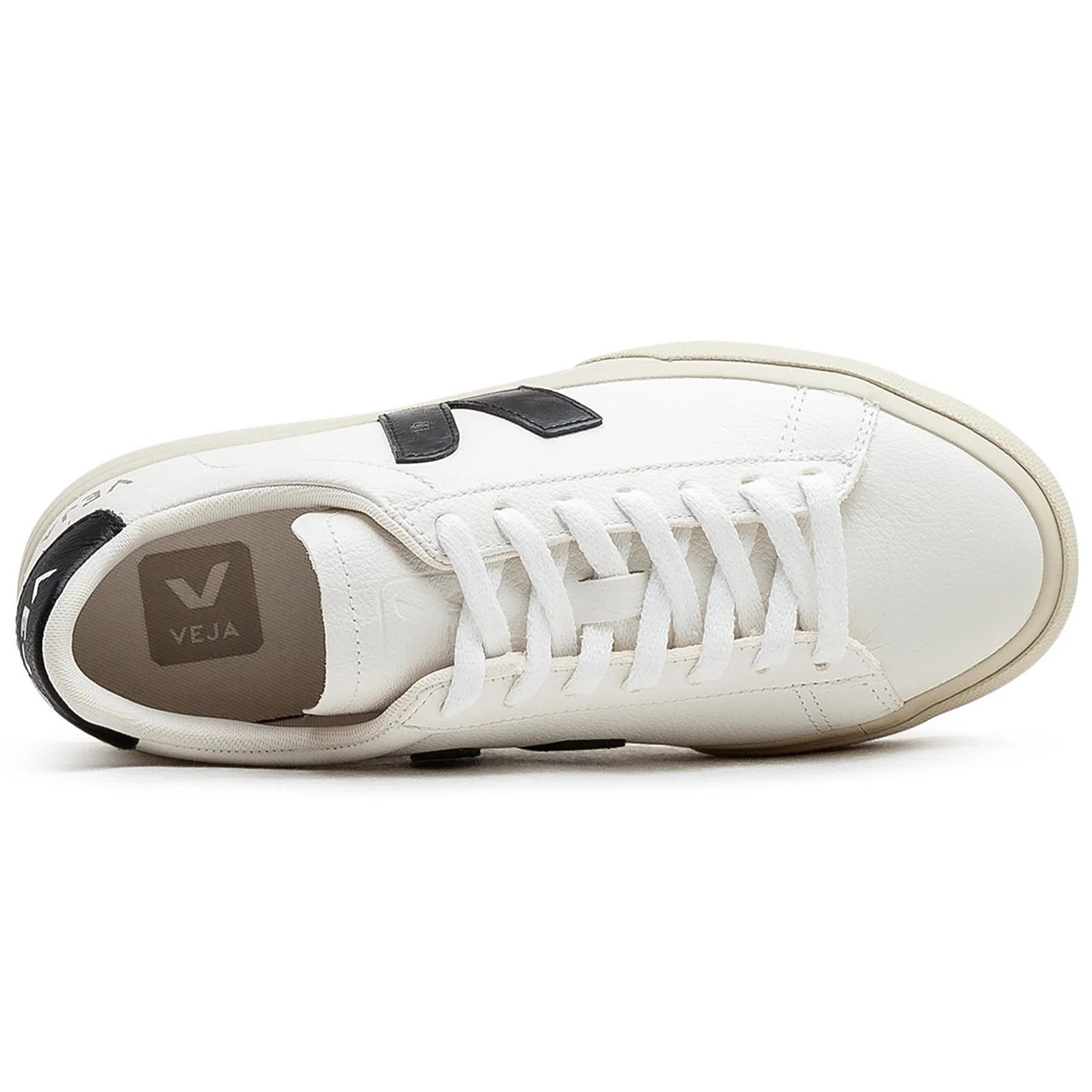 Veja Campo Chromefree Leather Womens Trainers#color_white black
