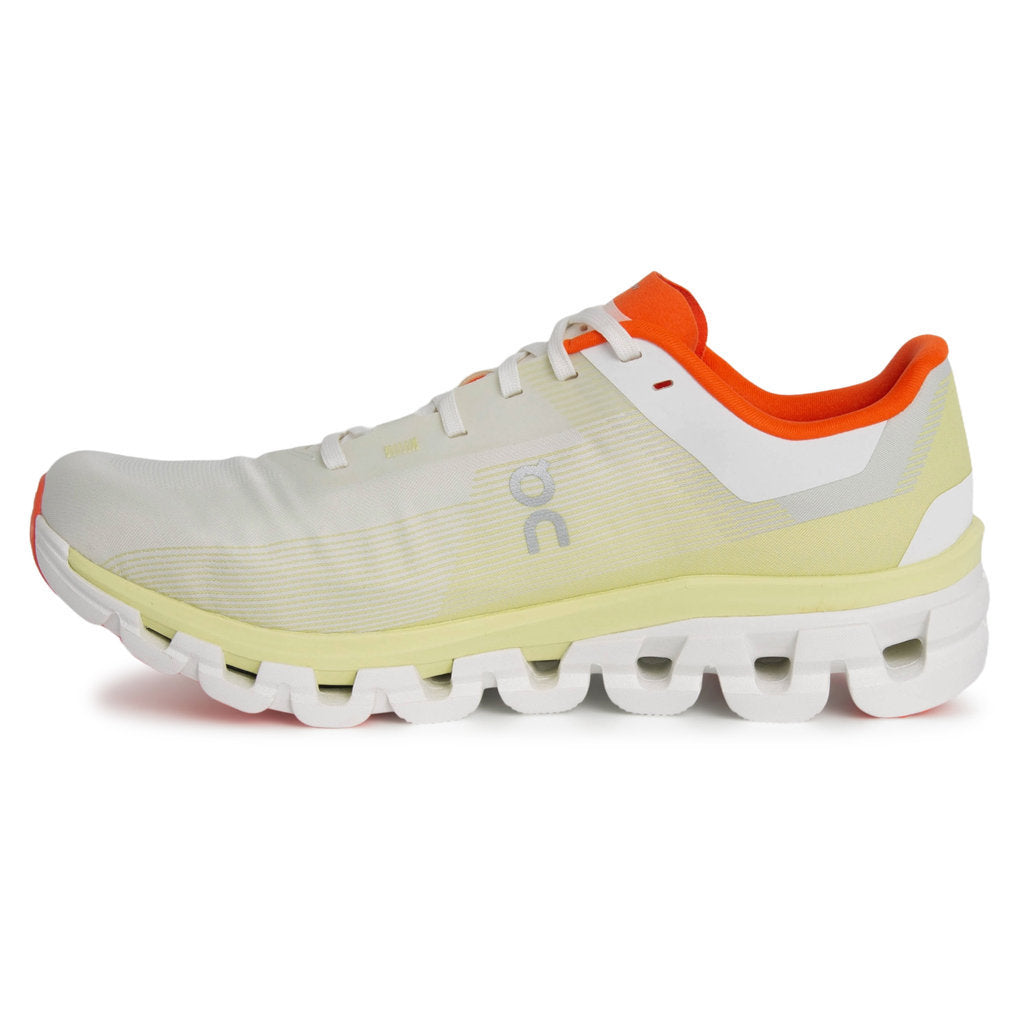 On Cloudflow 4 Textile Synthetic Mens Trainers#color_white hay