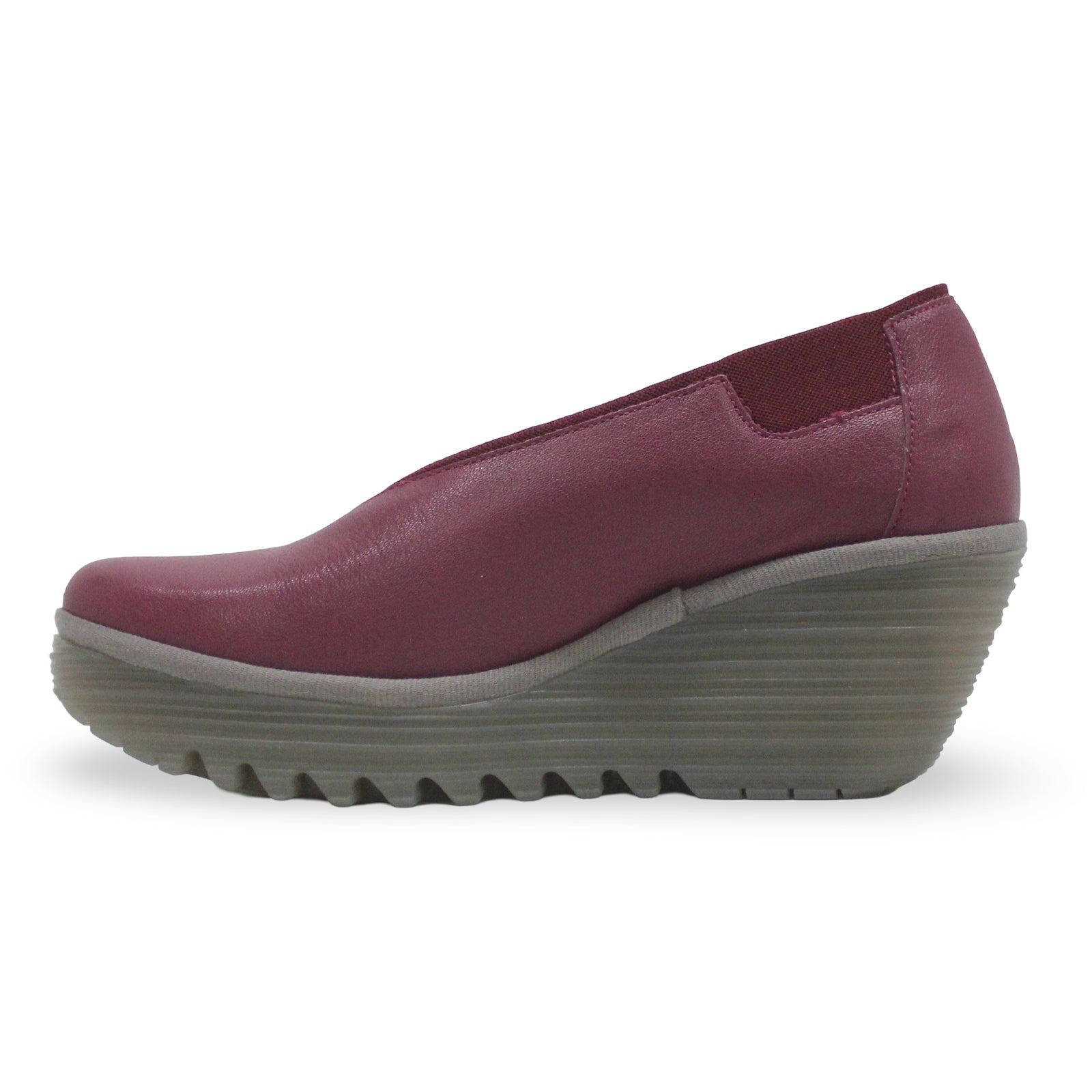 Fly London YOZA438FLY Mousse Leather Womens Shoes#color_berry