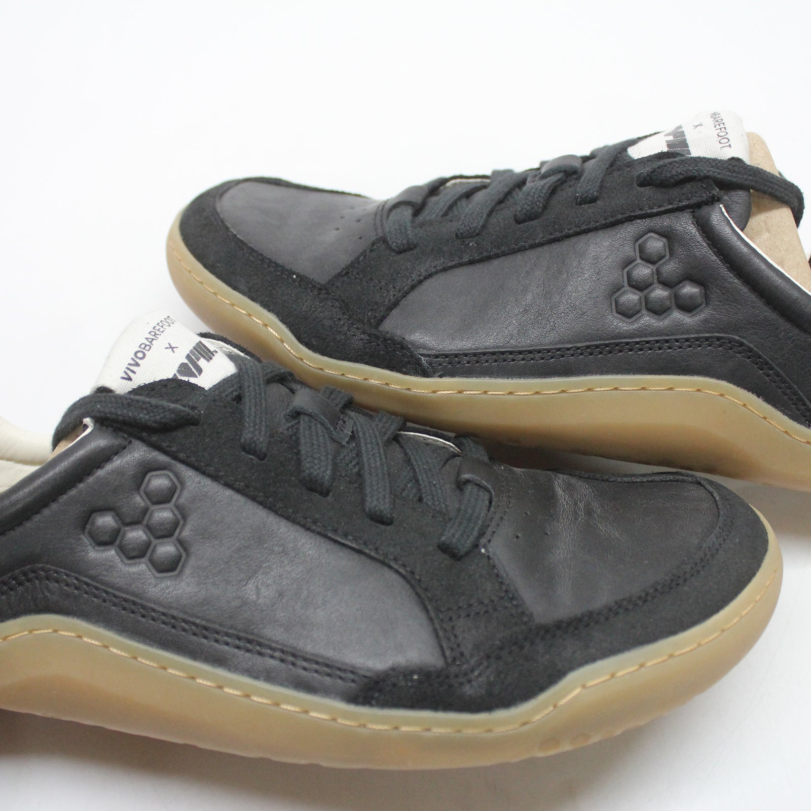 Vivobarefoot Gobi II 209660-01 Leather Womens Trainers - Raven - 39#color_raven