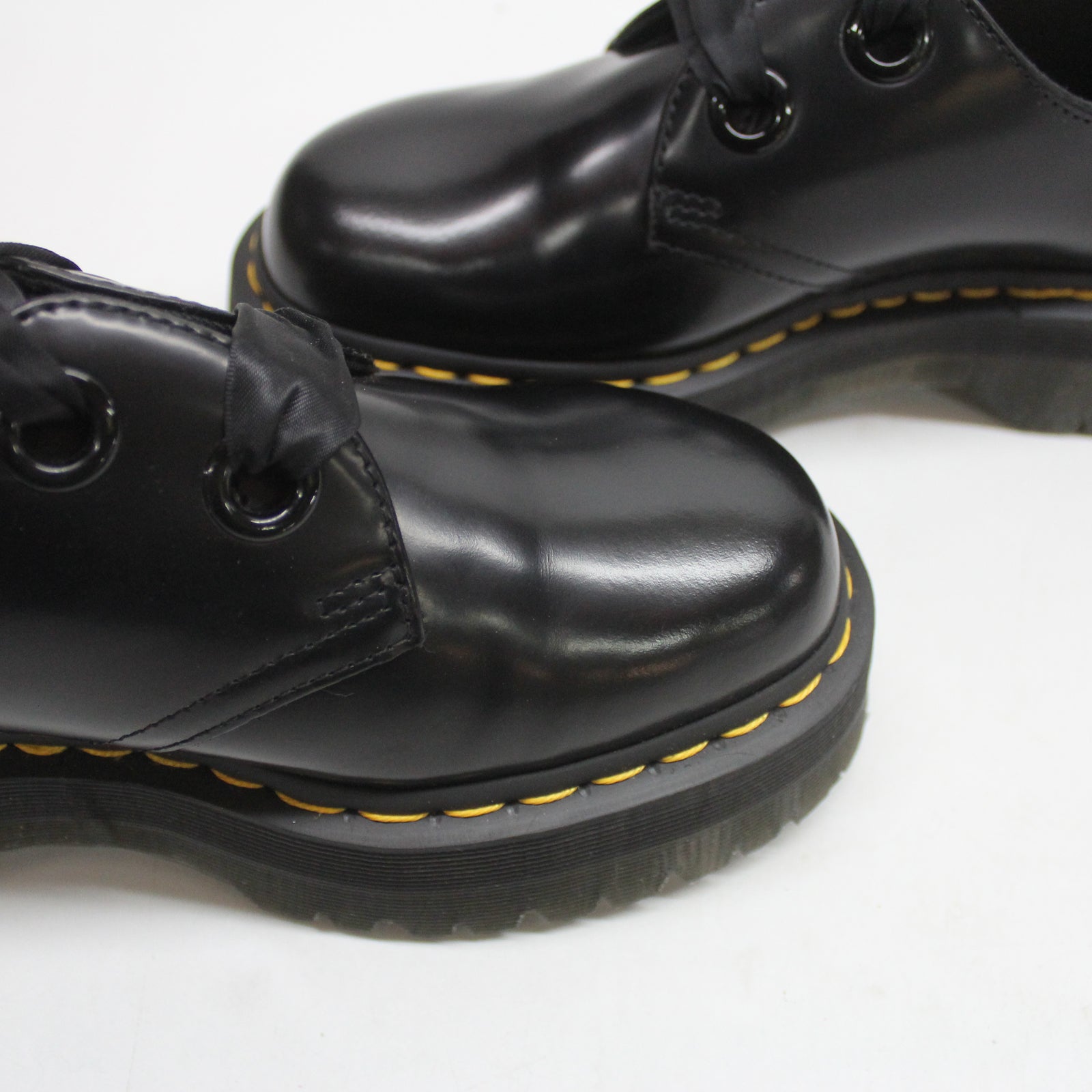 Dr. Martens Holly 25234001 Buttero Leather Womens Shoes - Black - 6#color_black