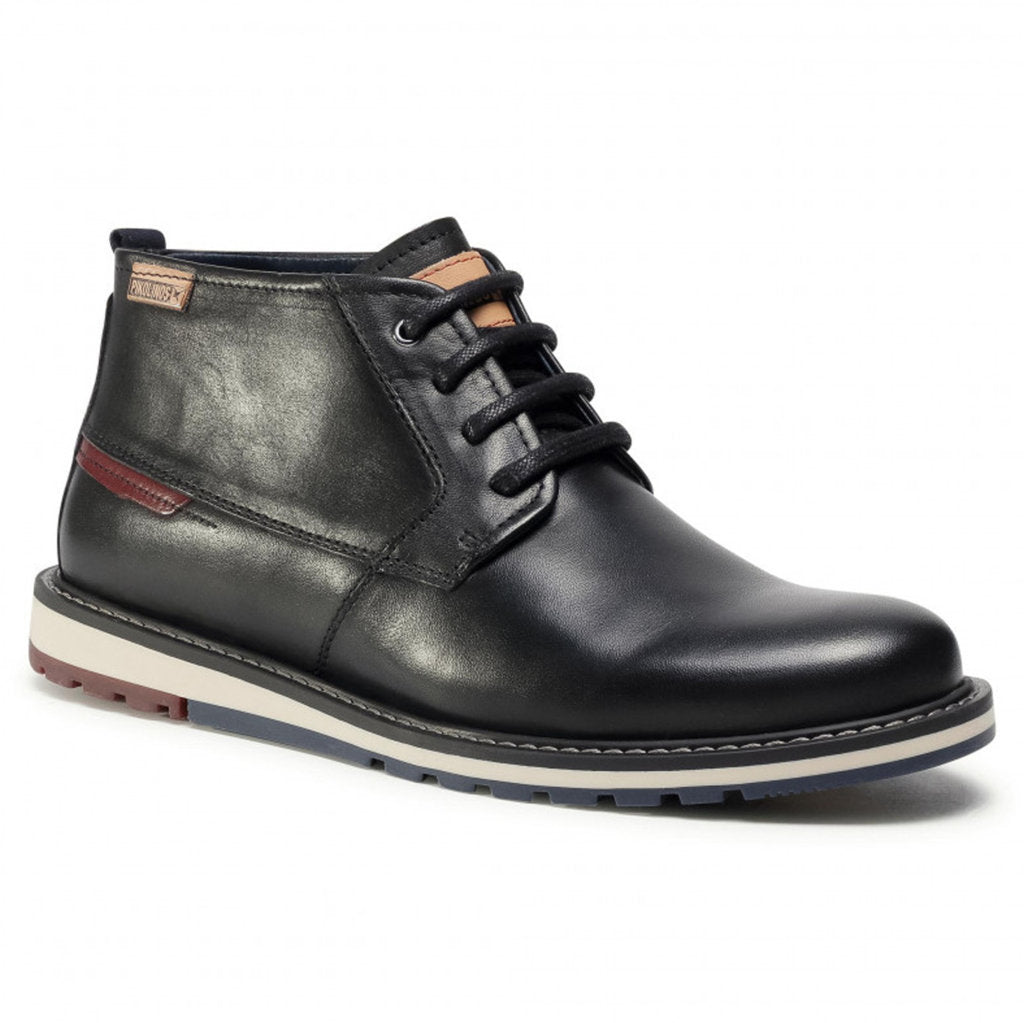 Pikolinos Berna M8J Leather Mens Boots#color_black