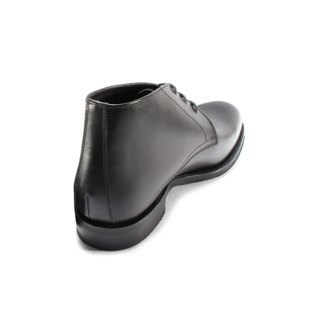 Loake Deangate Polished Leather Men's Chukka Boots#color_carbon black